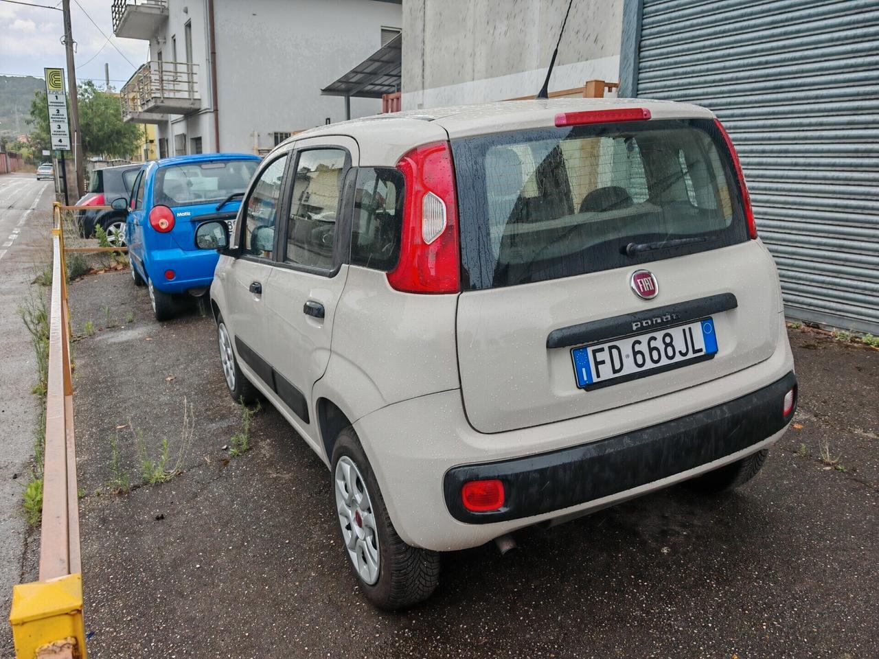 Fiat Panda 0.9 prezzo leggermente trattabile .