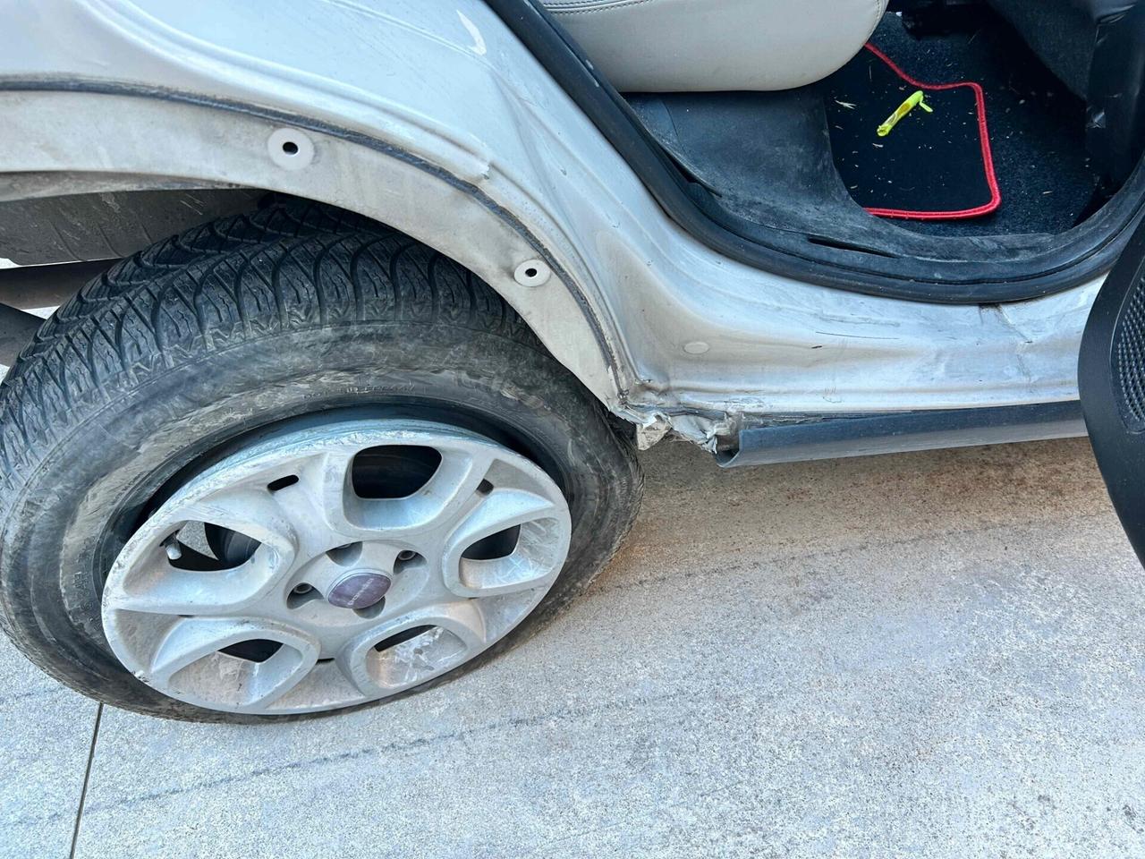 Fiat Panda 0.9 T.Air Metano - 2014 Incidentata