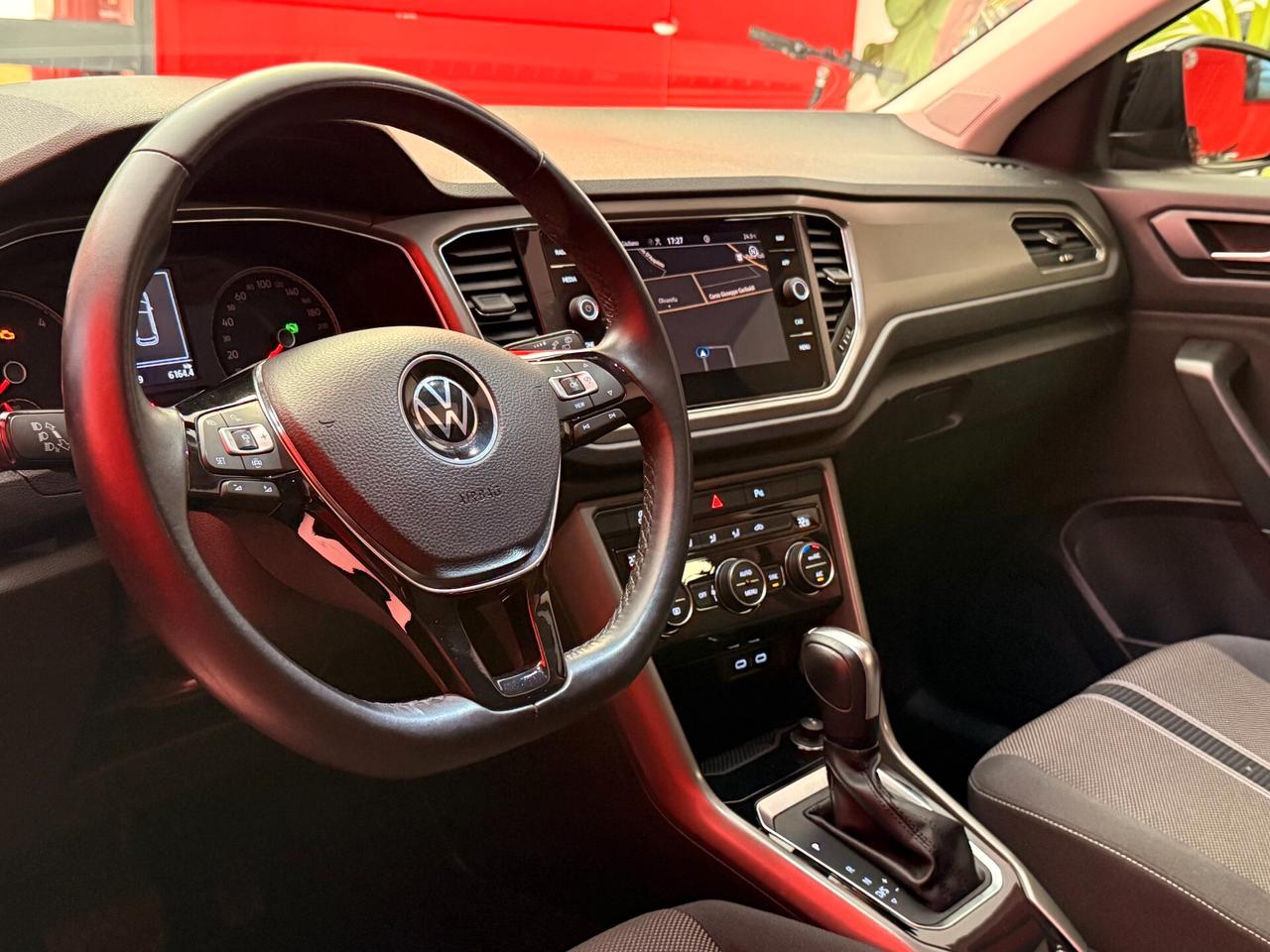 Volkswagen T-Roc 2.0 TDI SCR 150 CV DSG TETTO APRIBILE