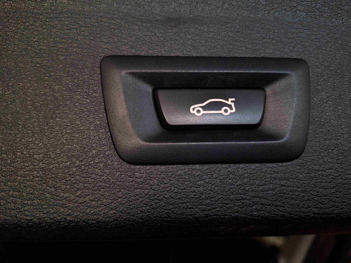 BMW X1 sDrive16d xLine - PELLE - VETRI SCURI - TAGLIANDI BMW - Euro6/d TEMP - GARANZIA
