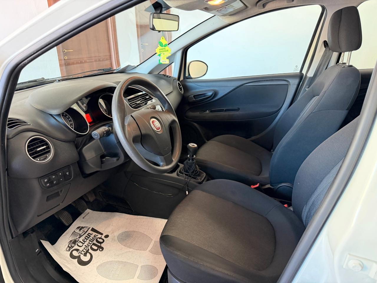 Fiat Punto 1.4 8V 5 porte GPL KM 89000 OK NEOPATENTATI