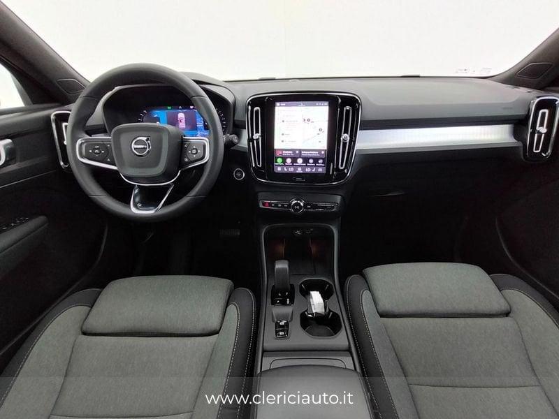 Volvo XC40 B3 automatico Core
