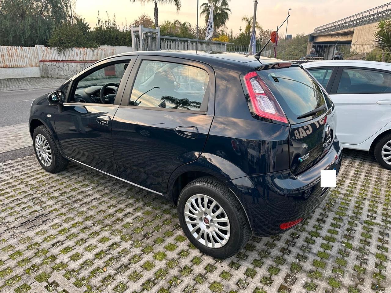 Fiat Punto 1.4 8V 5 porte Natural Power Lounge-05/2013