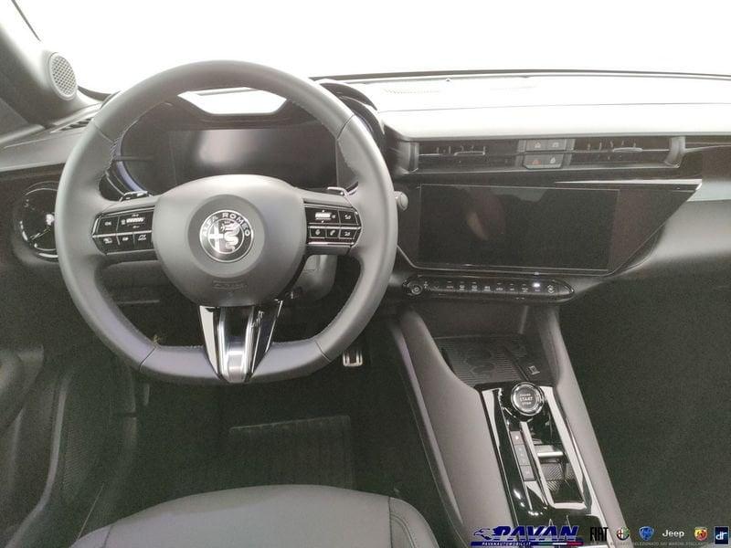 Alfa Romeo Junior Hybrid 145cv SPECIALE (Pack TECHNO)