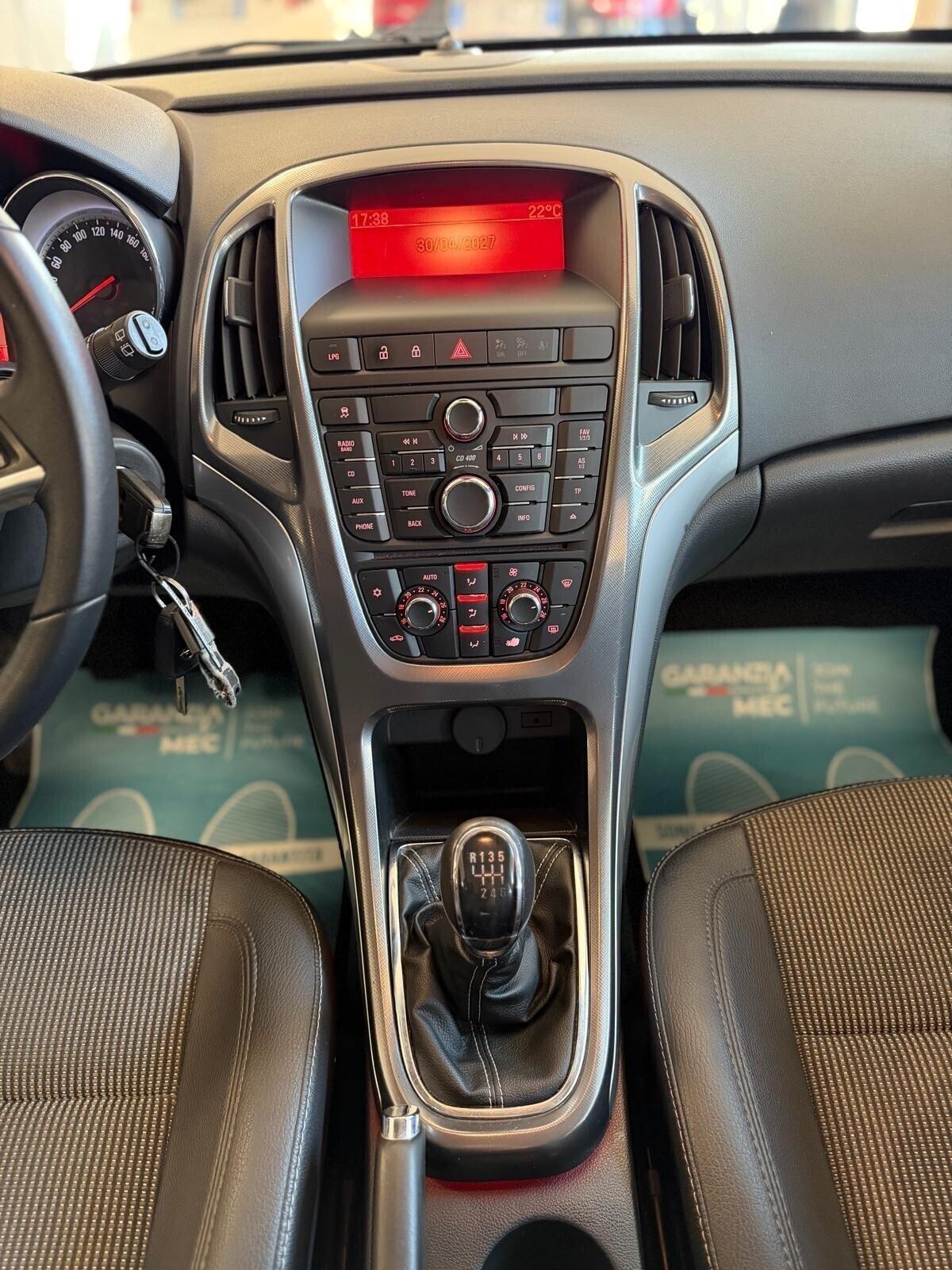Opel Astra 1.4 Turbo 140CV 5 porte GPL Tech Elective