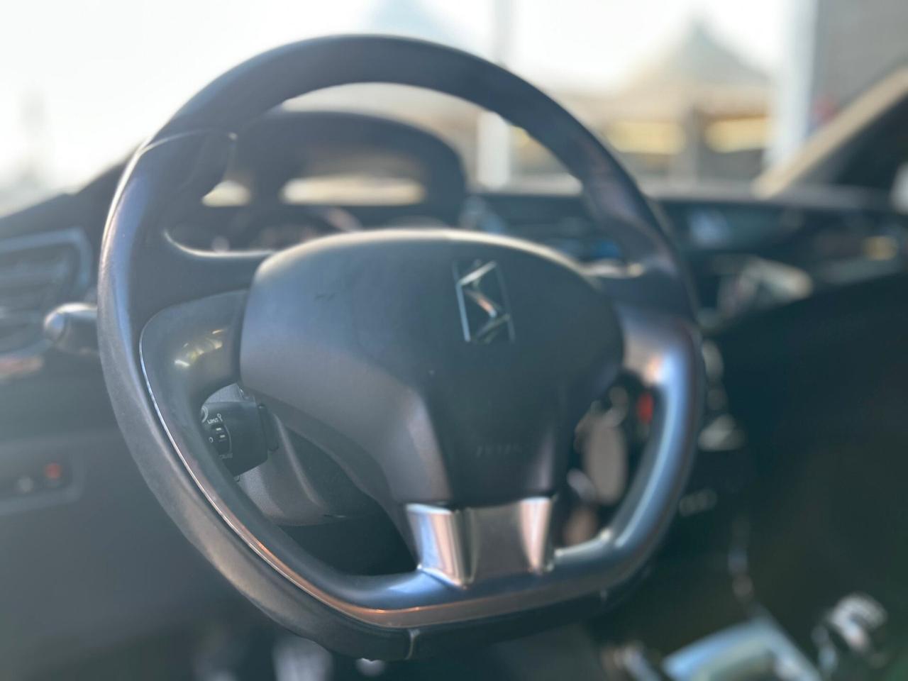 Ds DS3 3 1.6 e-HDi 90 airdream So Chic