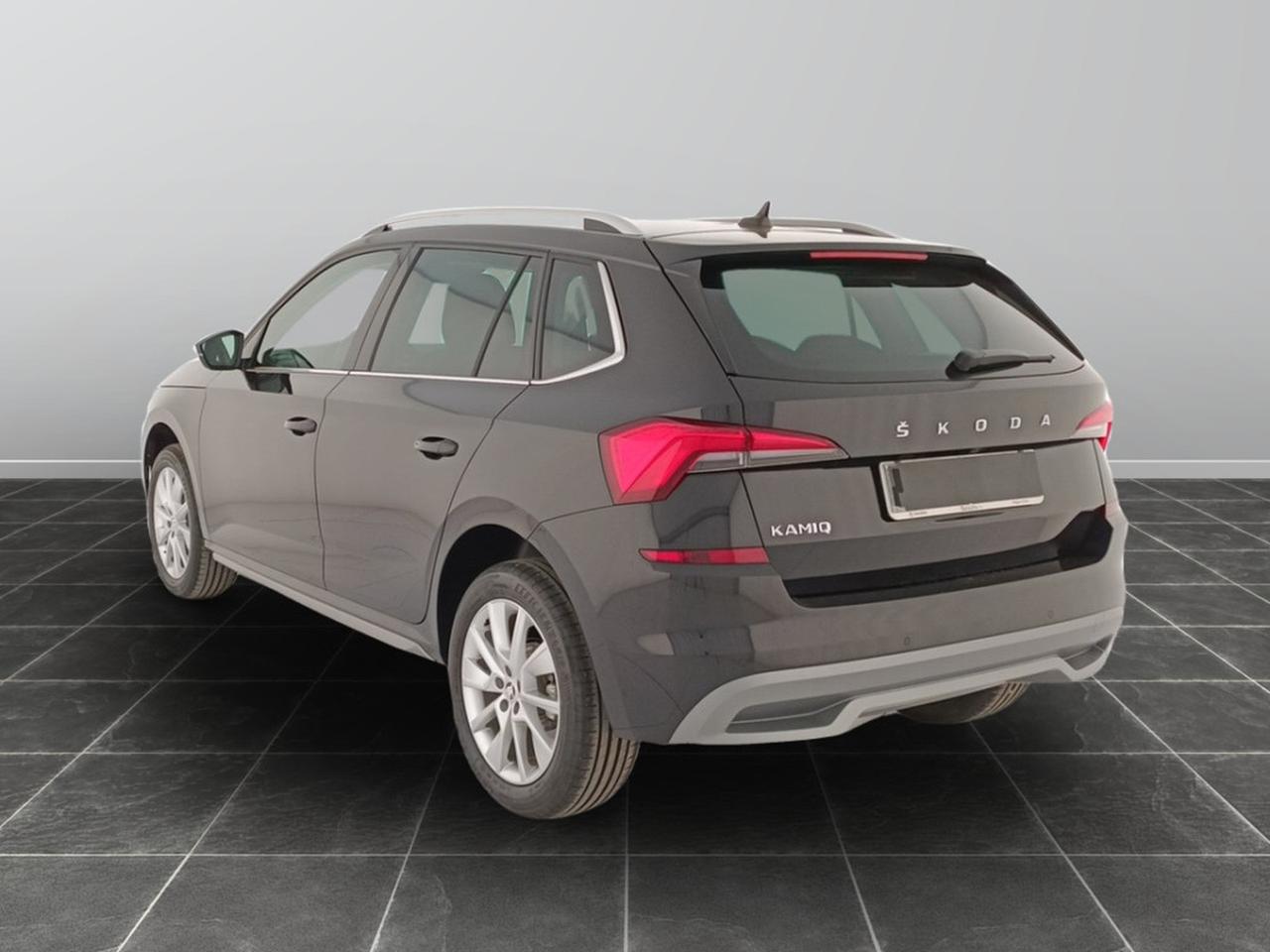 Skoda Kamiq 1.0 tsi style 110cv