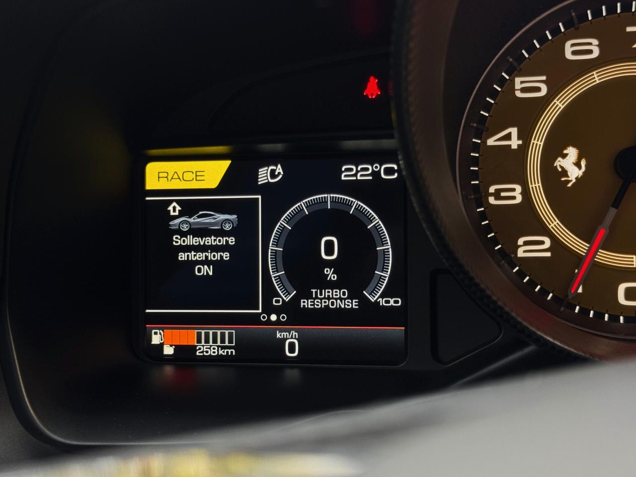 Ferrari F8 Tributo 3.9 V8 720CV LIFT SEDILI RACING CARBONIO