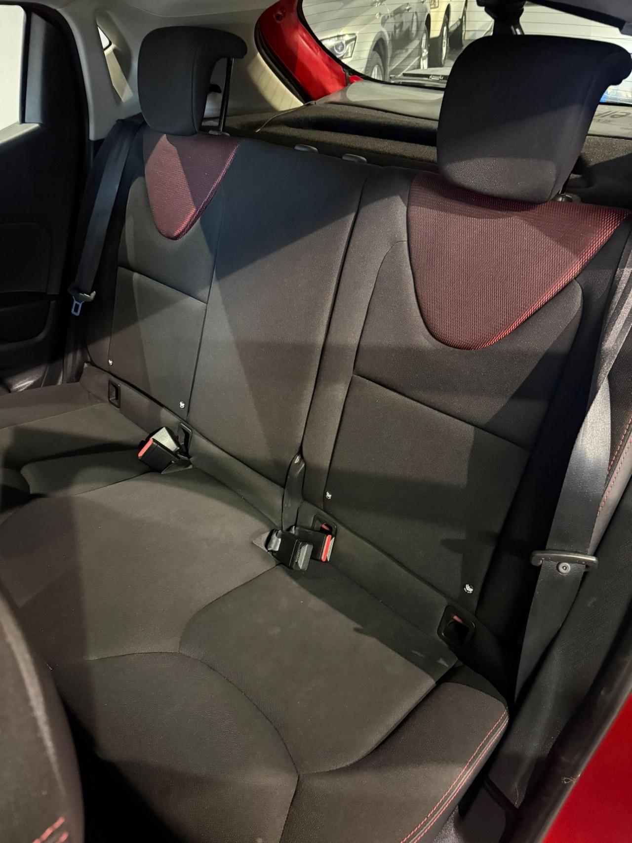 Renault Clio GPL -NEOPATENTATI