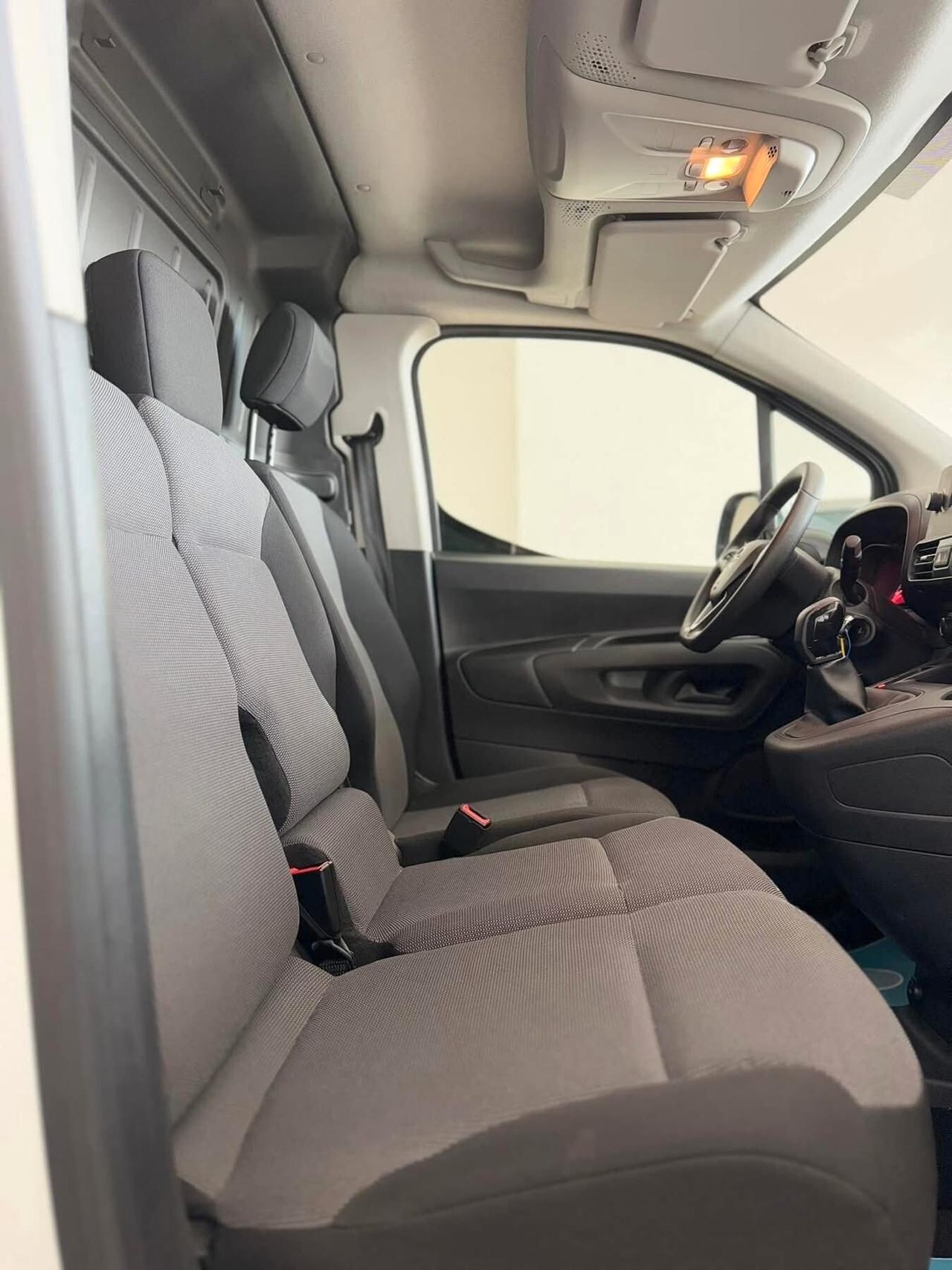 Opel Combo Cargo 1.5 Diesel S&S PC 650kg Edition