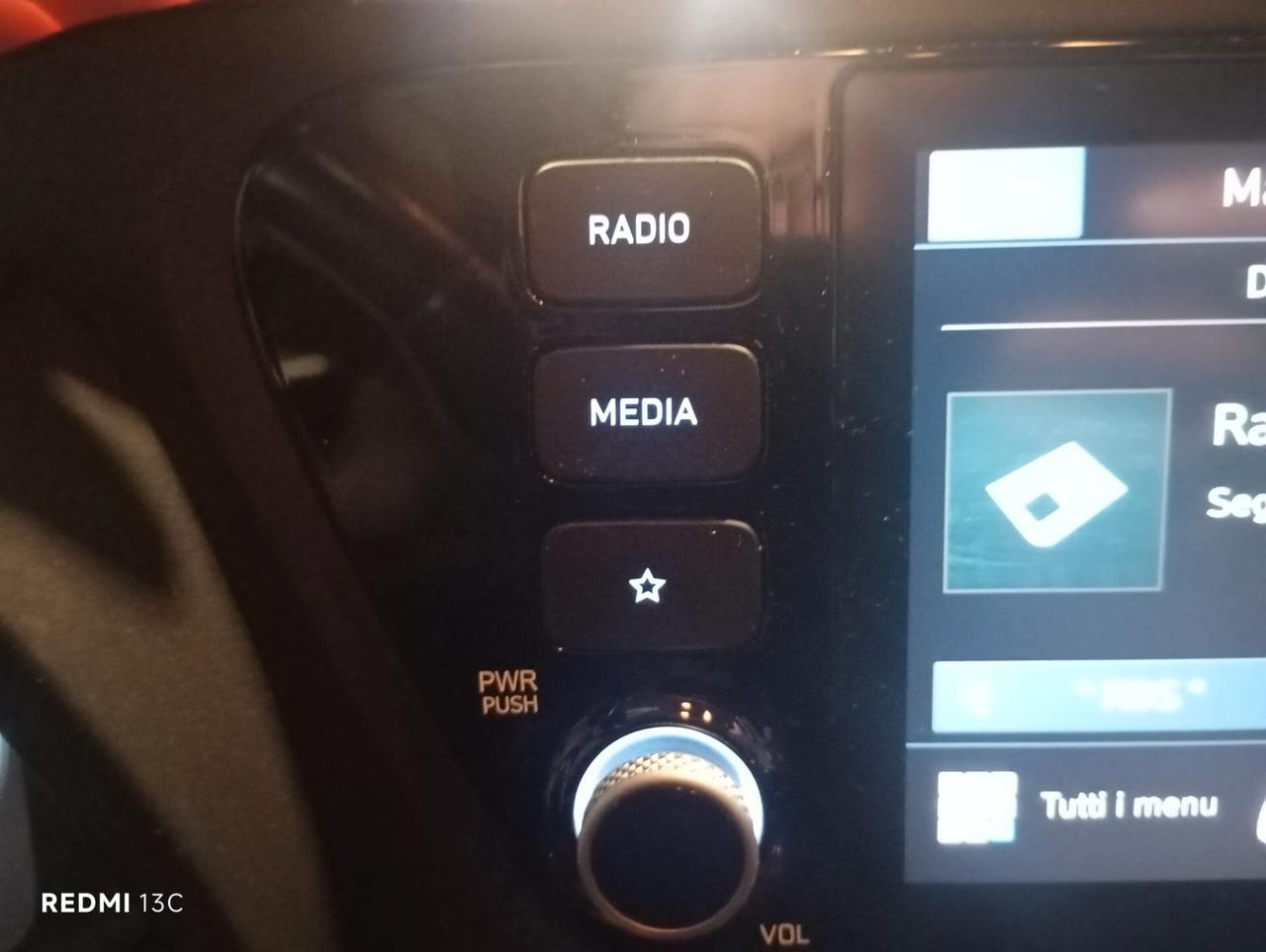 HYUNDAY I20 DEL 2021 1200 BENZINA 80 CAVALLI