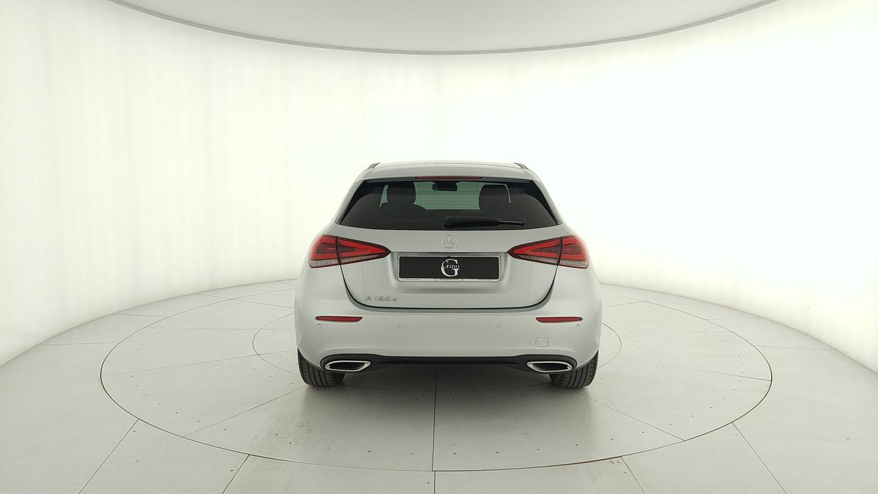 Mercedes-Benz A 180 d Sport auto