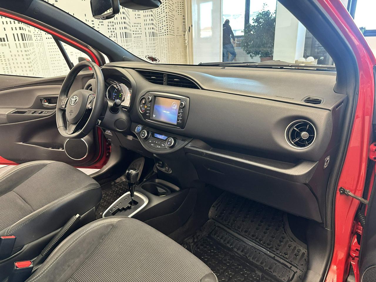 Toyota Yaris 5p 1.5h Style