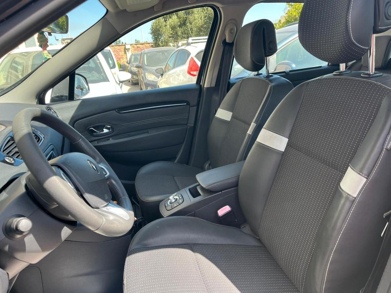 Renault Scenic Scénic X-Mod 1.5 dCi 110CV Dynamique