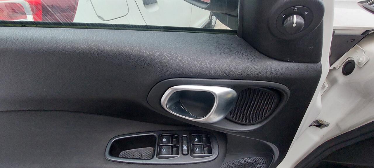 500L 1,3 DIESEL 95 CV RESTAYLING MODELLO NUOVO NAVI TELEFONO FULL FULL IMPECCABILE