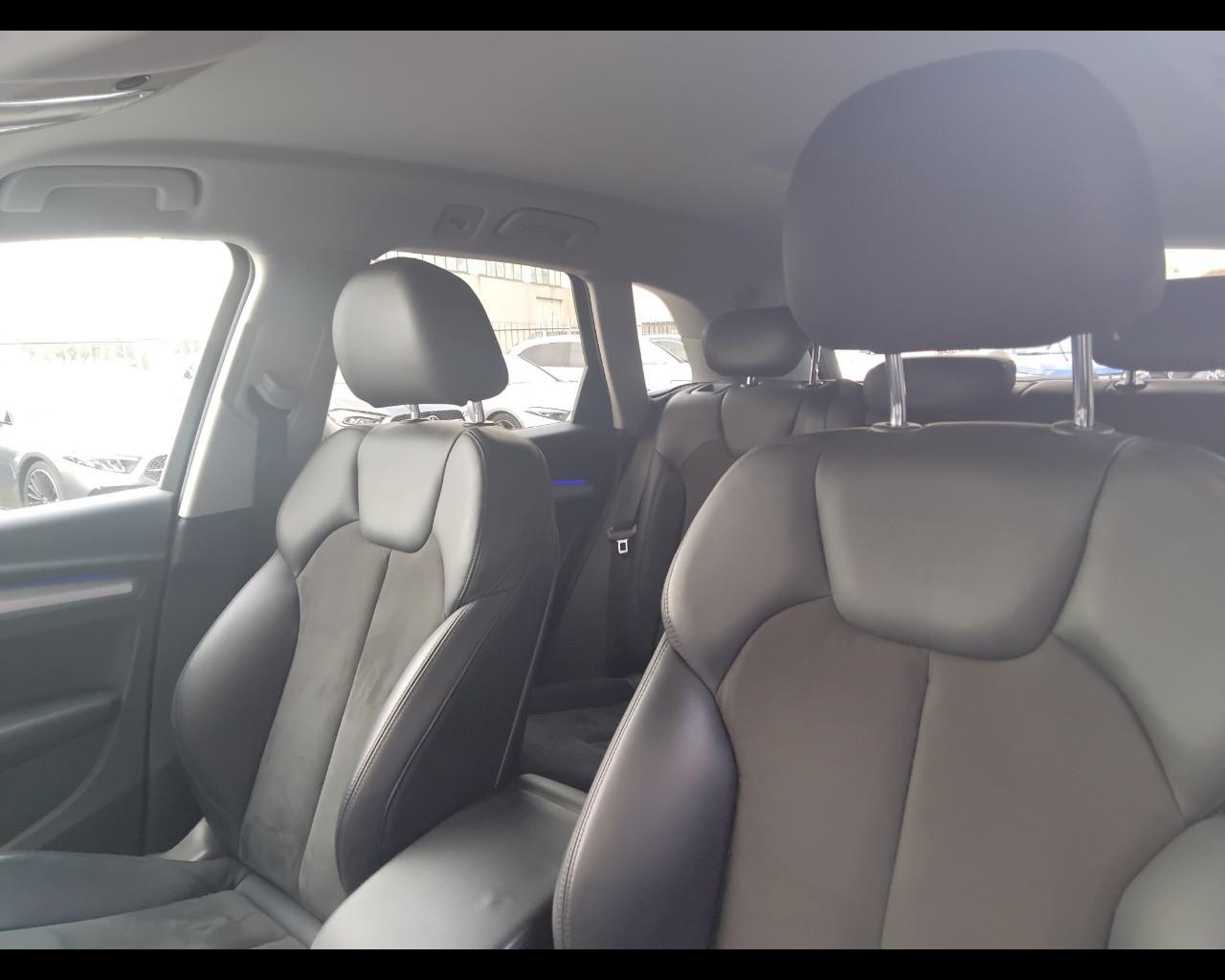 AUDI Q5 II 2020 - Q5 40 2.0 tdi mhev 12V S line quattro s-tronic