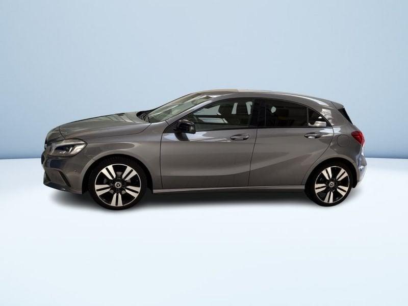 Mercedes-Benz Classe A A 180 D SPORT MY16