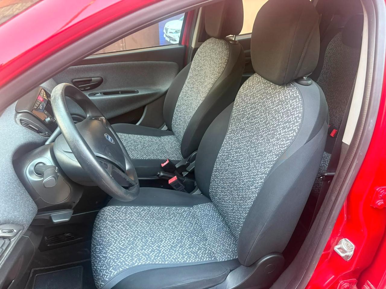 Lancia Ypsilon 1.2 69 CV 5 porte S&S Elefantino Blu