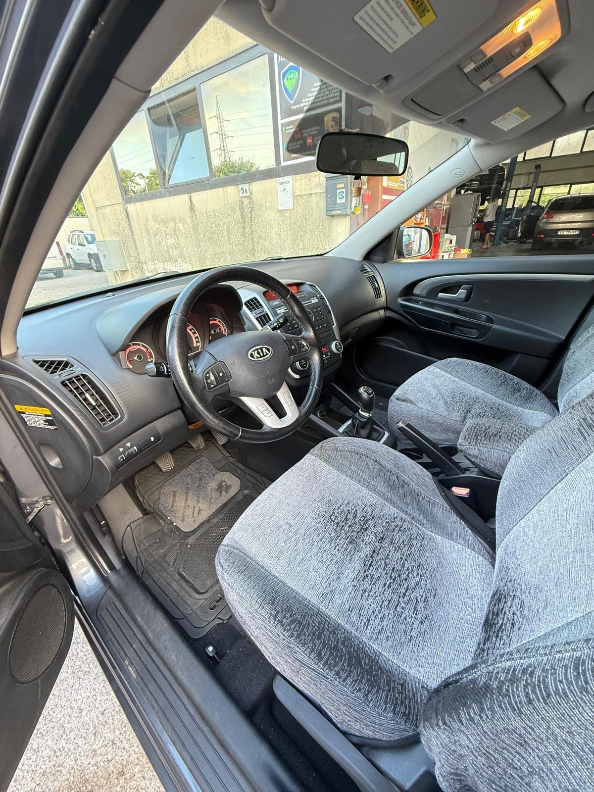 Kia Ceed cee'd Sp. Wag. 1.6 CRDi VGT 115CV EX