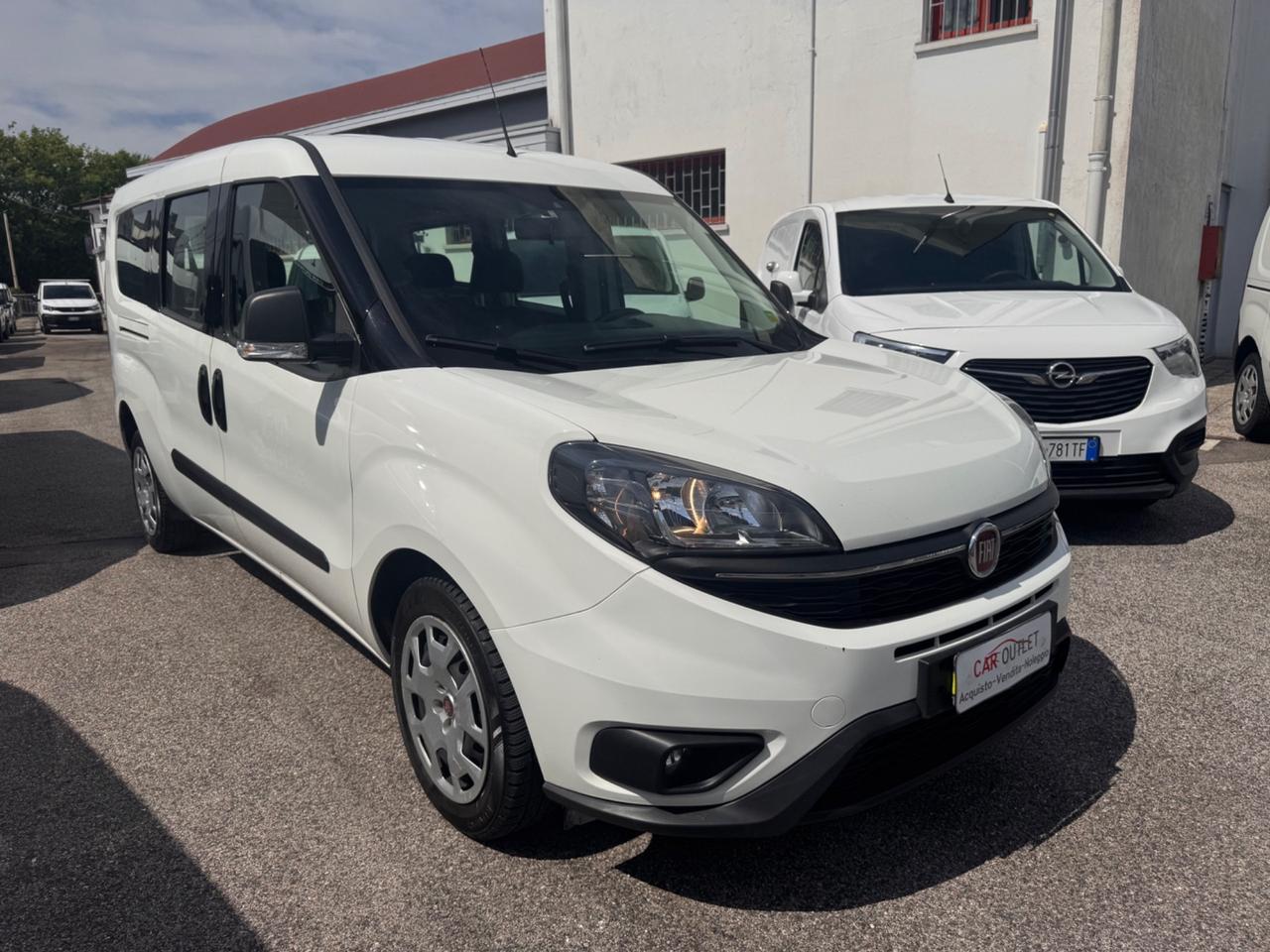 Fiat Doblo MAXI COMBI 5 POSTI 1.6 MJET 120CV PASSO LUNGO