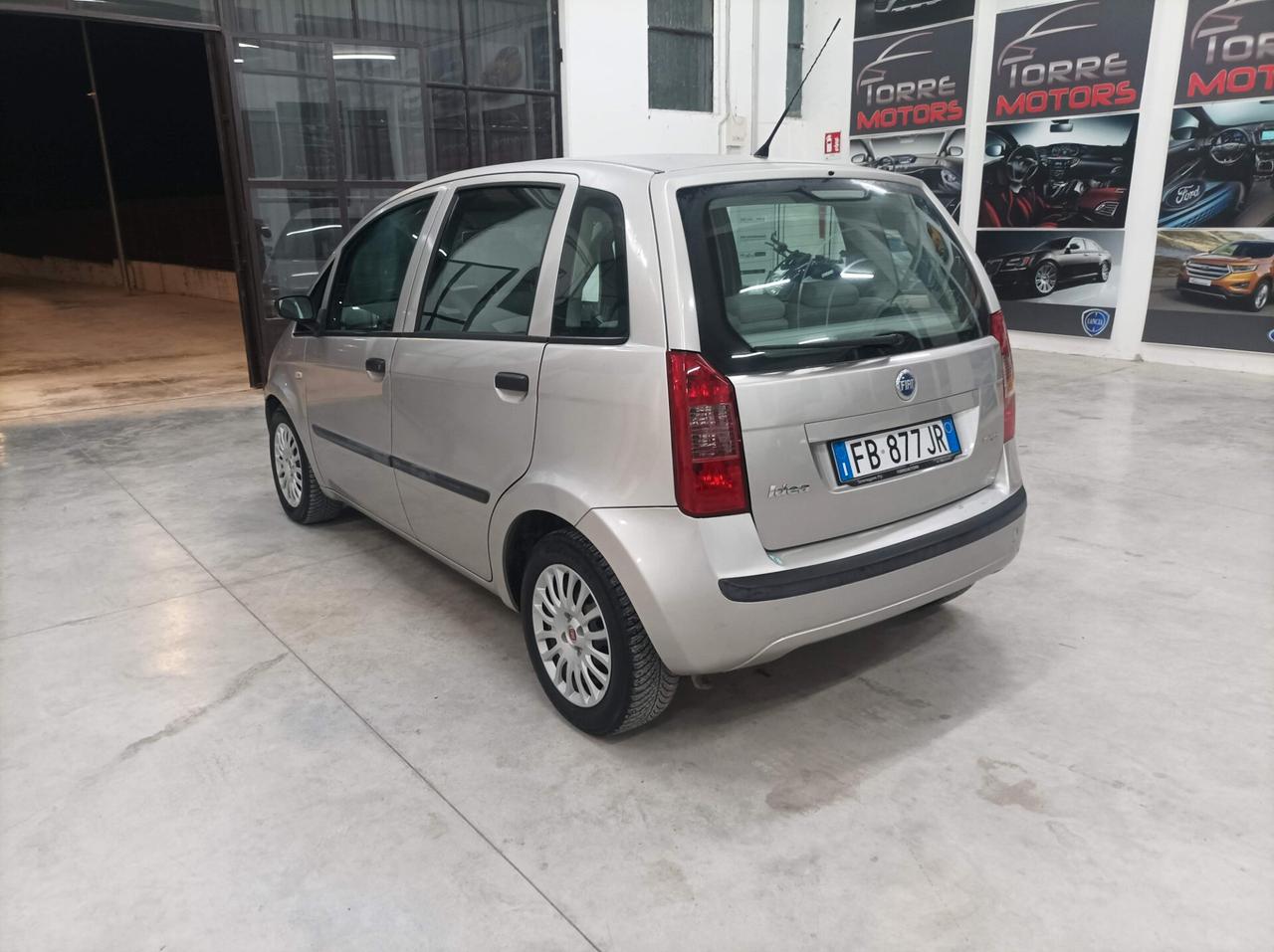 Fiat Idea 1.3 Multijet 16V Dynamic 05/2004