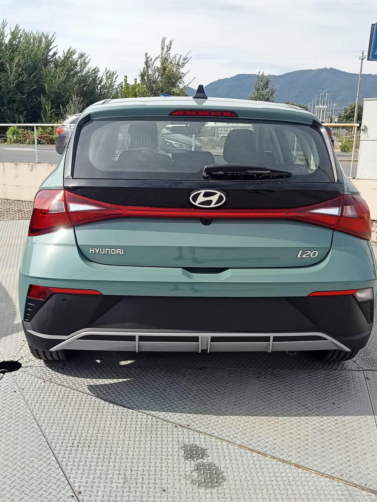 Hyundai i20 1.2 MPI MT Connectline