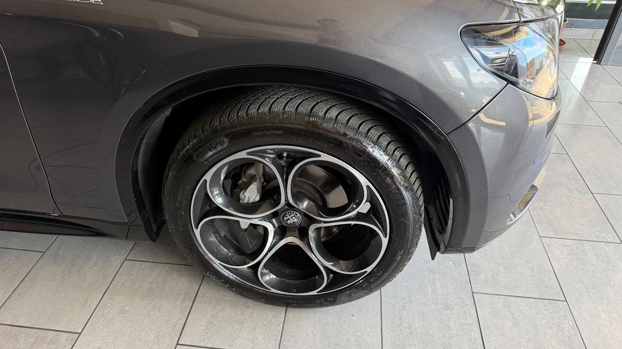 ALFAROMEO STELVIO Q4 VELOCE