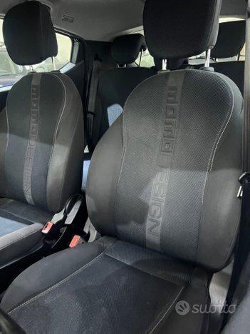 Lancia Ypsilon MOMO DESIGN