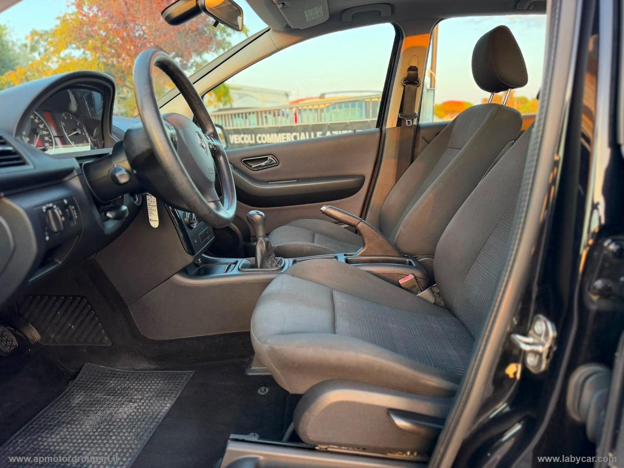 MERCEDES-BENZ A 160 BlueEFFICIENCY Special Edition