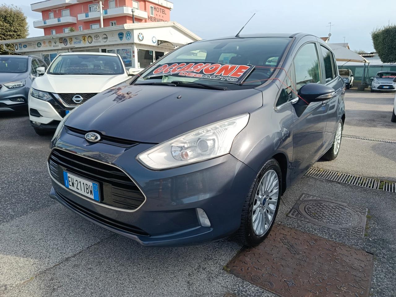 Ford B-Max 1.6 TDCi 95 CV Business Titanium