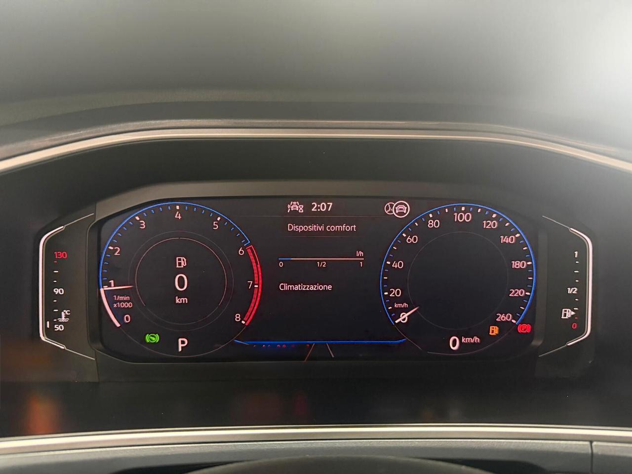 Volkswagen T-Roc 1.5 TSI ACT DSG R-Line