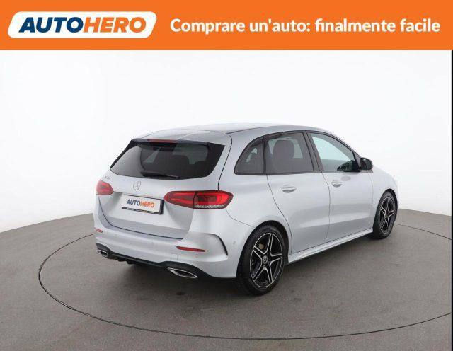 MERCEDES-BENZ B 180 Automatic Premium