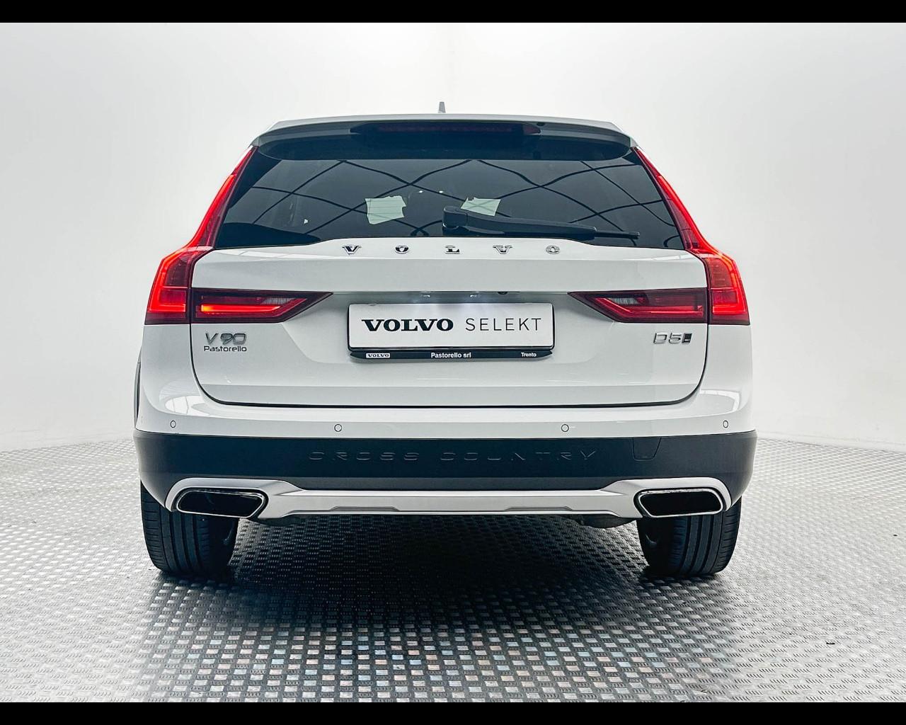 VOLVO V90 Cross Country D5 AWD Geartronic Pro