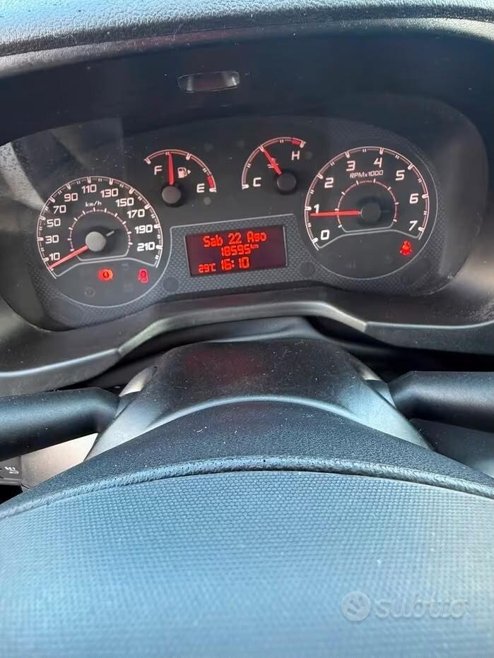 Fiat Fiorino 1.3 MJT 80CV