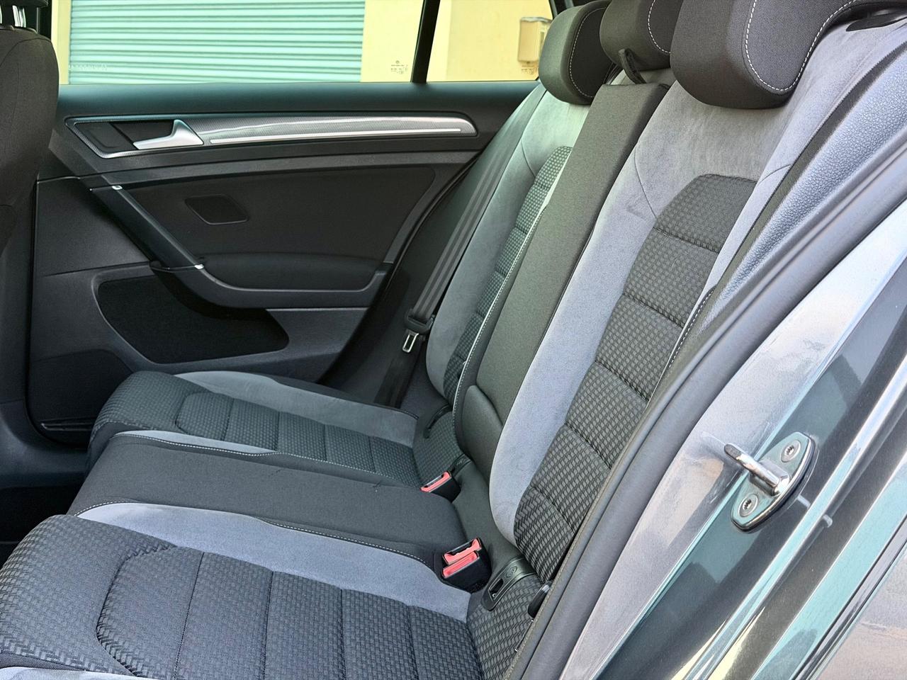 Volkswagen Golf 7.5 1.6 TDI 116CV R Line 2018