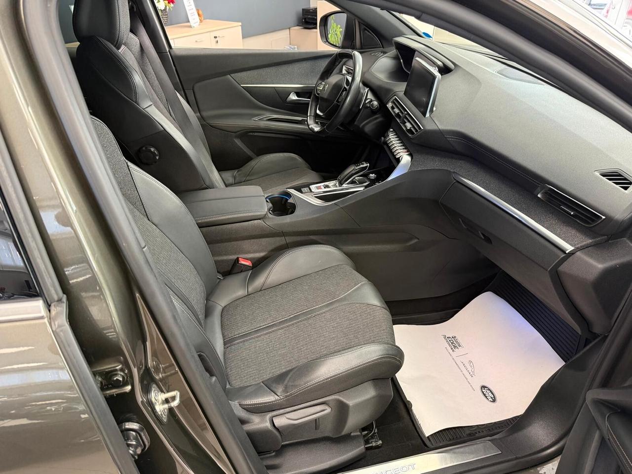 Peugeot 3008 BlueHDi 130 S&S EAT8 GT Line