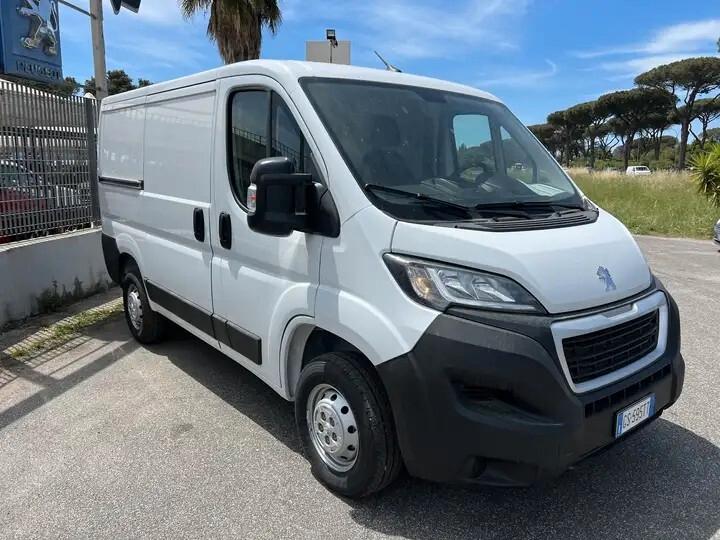 Peugeot Boxer 328 L1H1 120CV BLUEHDI