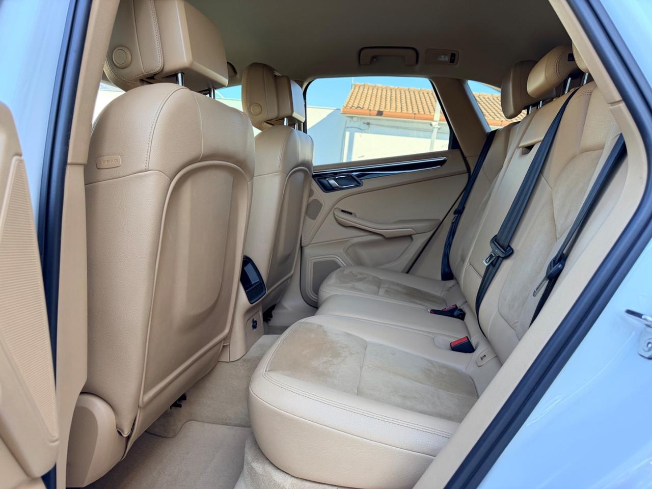Porsche Macan 3.0 S Diesel white edition pari al nuovo