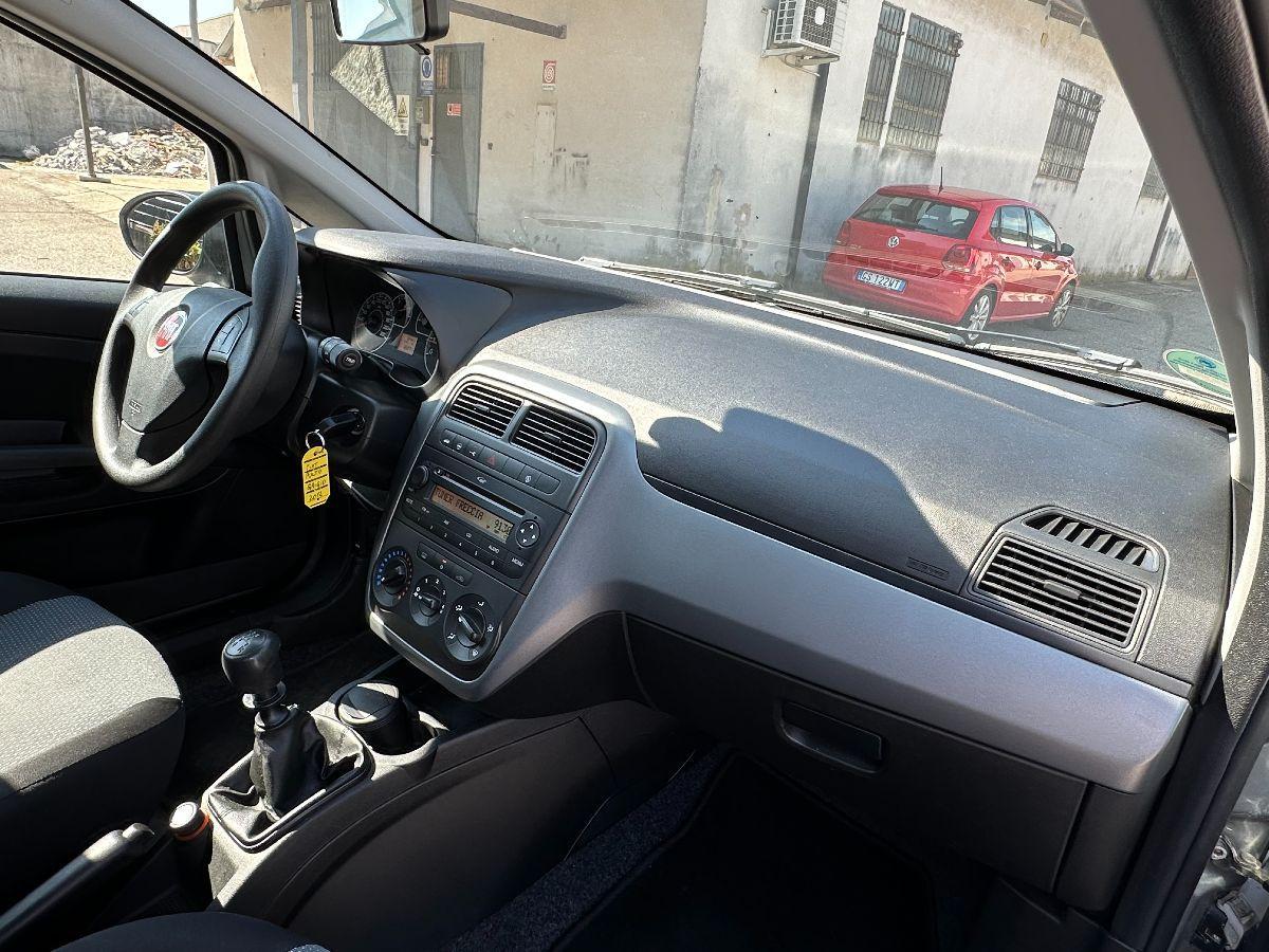 FIAT - Punto - 1.2 8V 5p. Lounge
