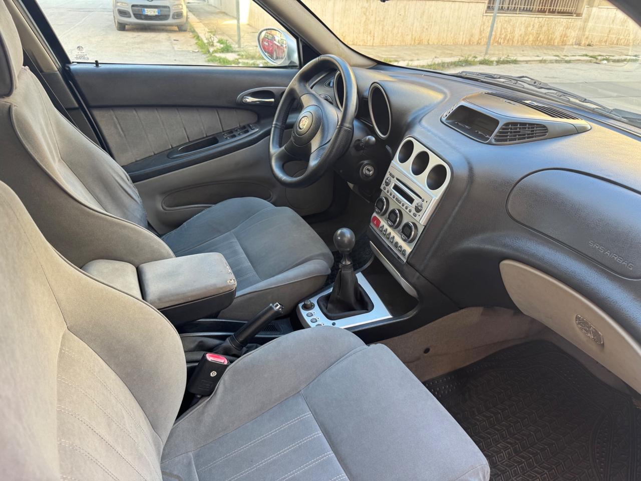Alfa Romeo 156 1.9 JTD Exclusive