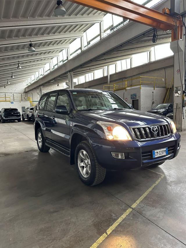 TOYOTA Land Cruiser 3.0 D-4D 16V cat 5 porte Sol 7 posti