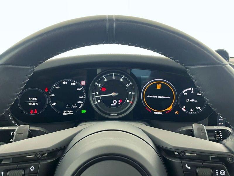 Porsche 911 Carrera 4S