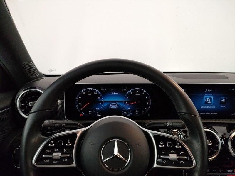 Mercedes-Benz Classe A A 200 business sport auto