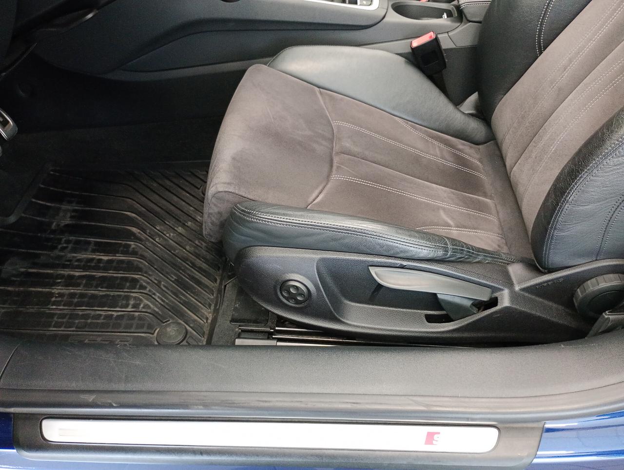 Audi TT Roadster 2.0 TFSI S line