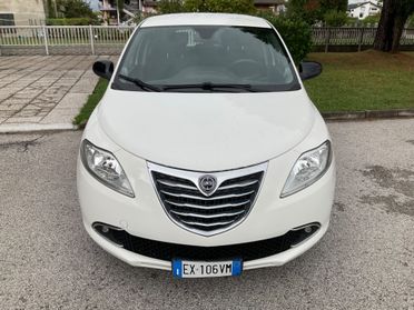 Lancia Ypsilon 1.2 69 CV 5 porte GPL Ecochic Gold