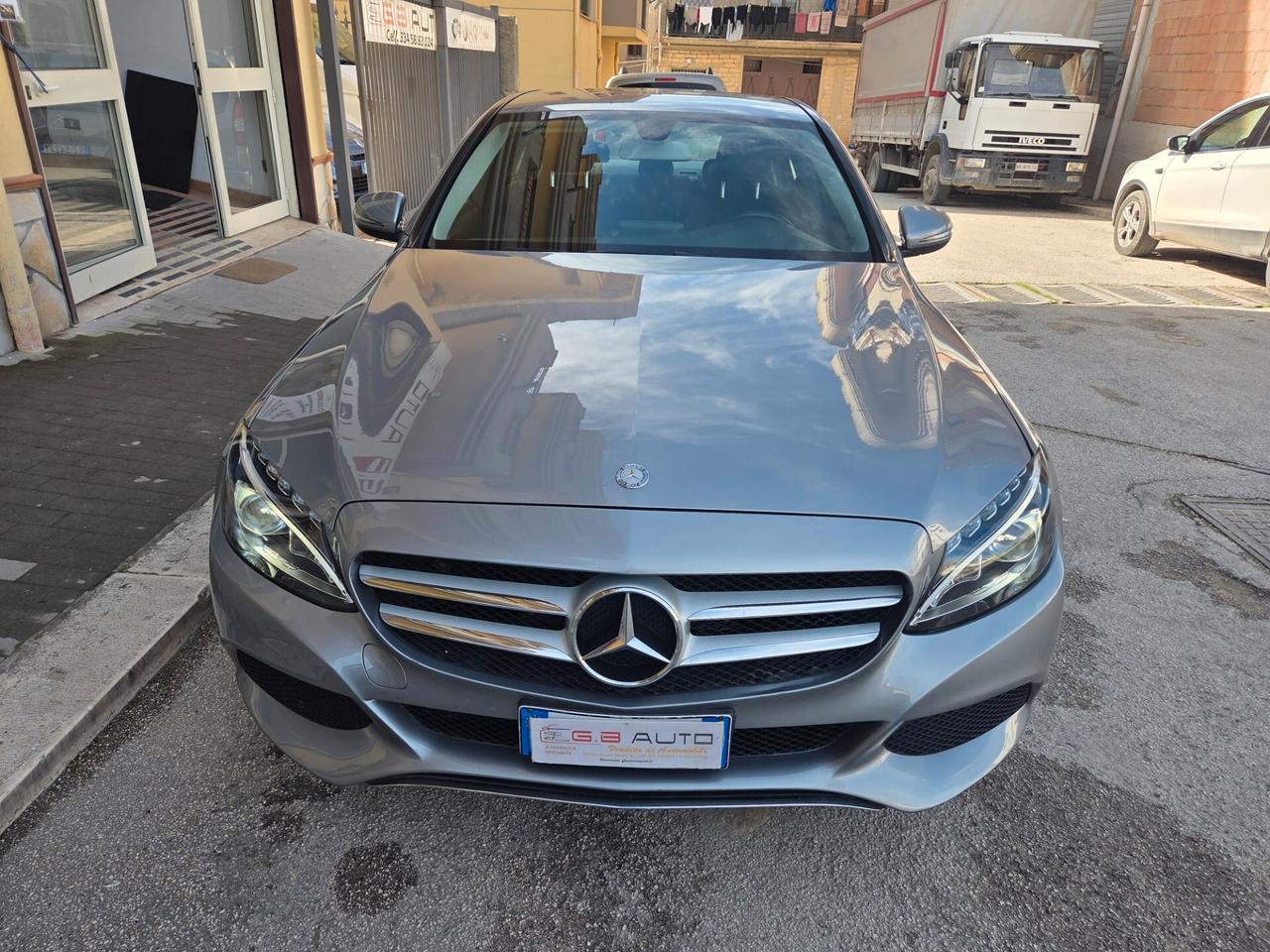 MERCEDES C220 2.2 170 CV LED FULL OPT KM CERTIF