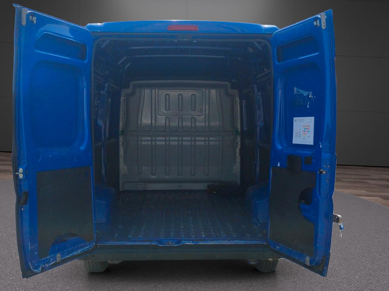 PEUGEOT Boxer 330 2.2 bluehdi 140cv S&S L2H2..3 POSTI
