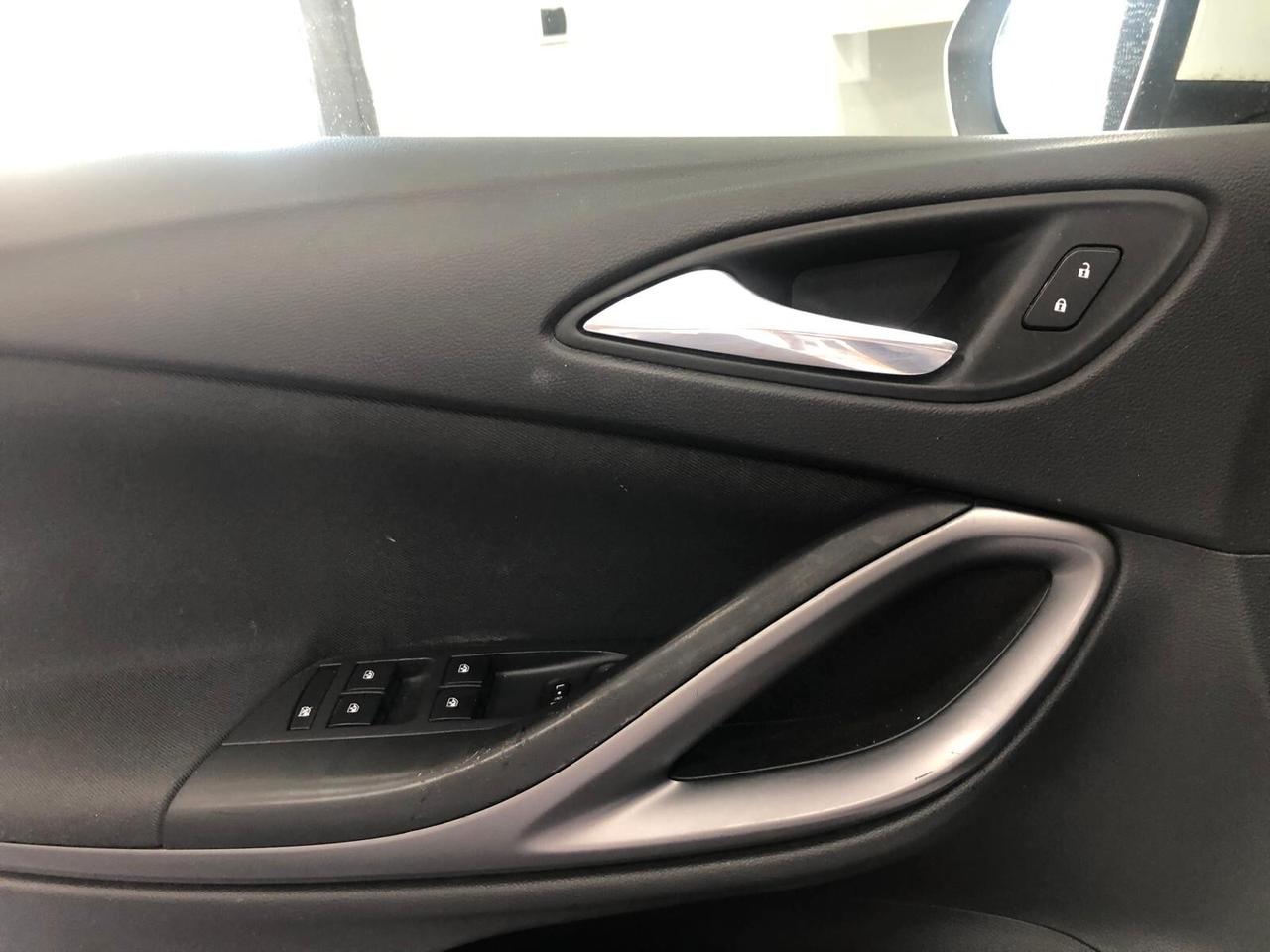 Opel Astra 1.5 Turbo Diesel 130 CV AT8 Edition