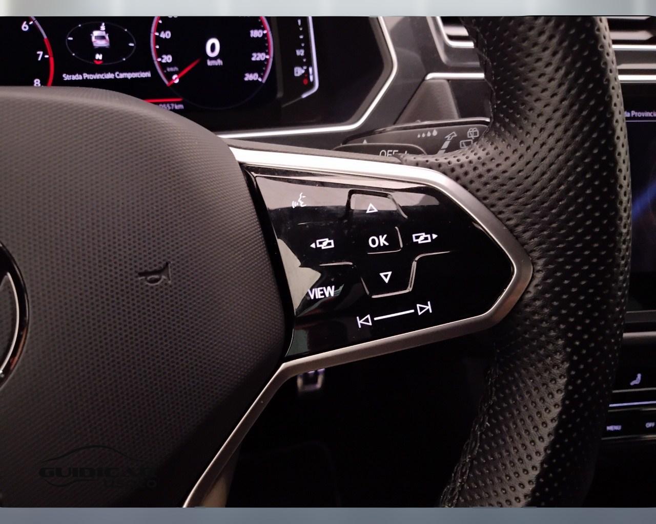 VOLKSWAGEN Tiguan II 2021 - Tiguan 1.5 tsi R-Line 150cv dsg