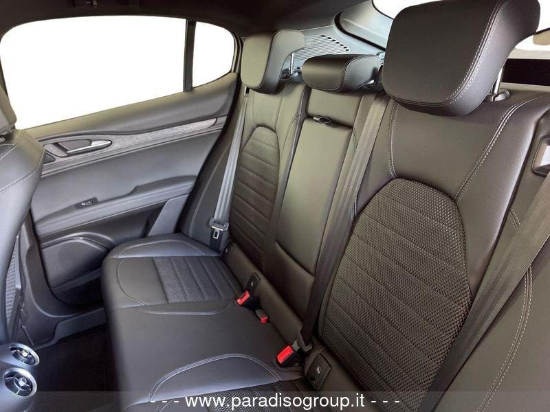 Alfa Romeo Stelvio My23 2.2 Turbo Diesel210 Cv Awd Sprint